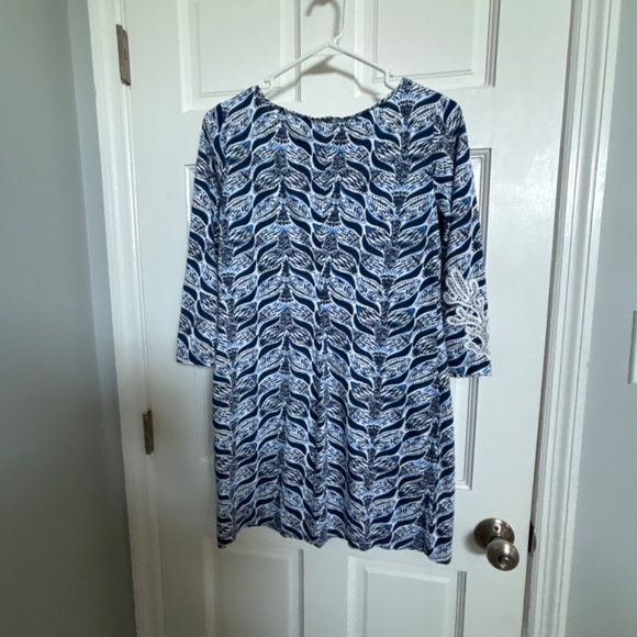 Lilly Pulitzer dress - Picture 2 of 6